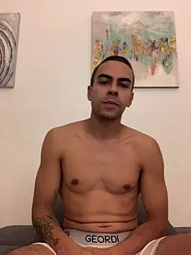 SophieVibes_ webcam