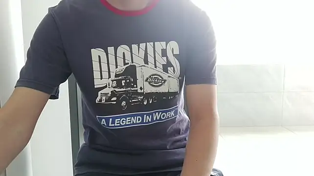 nole_china7 (Ask my age) - talk / fun / cum