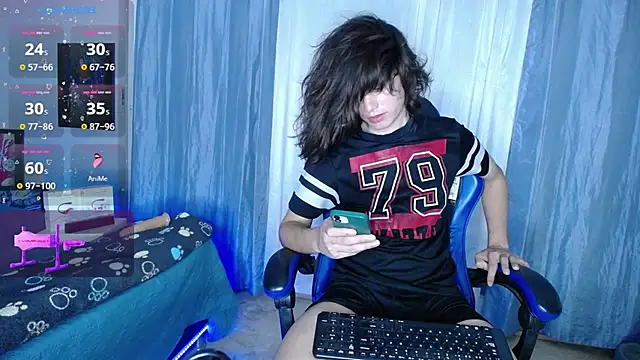 andyboy- (M young) - Show me your hot balls