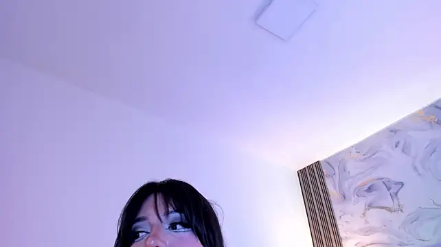 AmberGreyy_ webcam