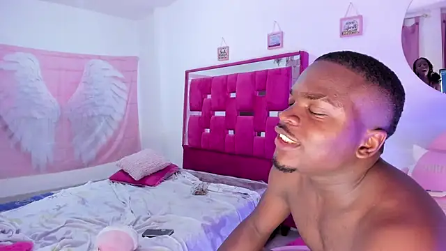 adry_moris live cam preview