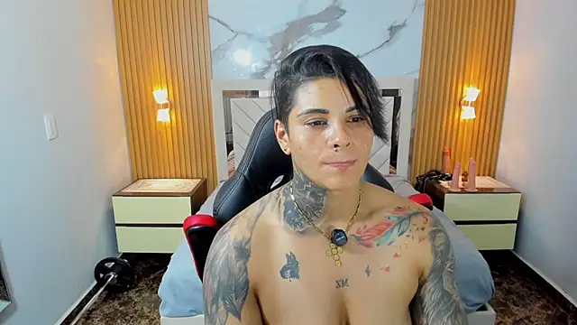 KAROLLJONES1