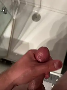 Nik_Re27