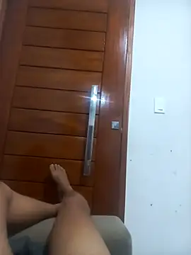 jovem30cm live cam preview