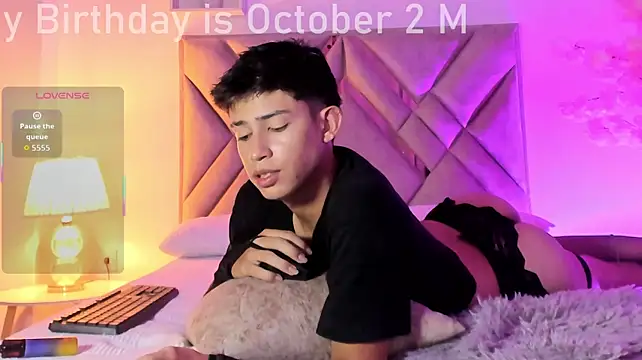 Baby_noahtt live cam preview
