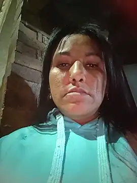 Emma_47 live cam preview