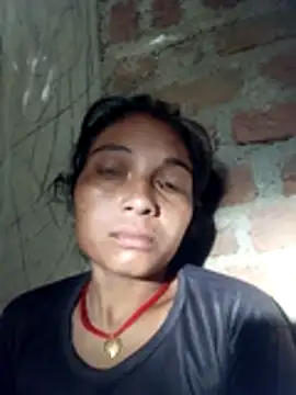 Aaradhyahot05 live cam preview