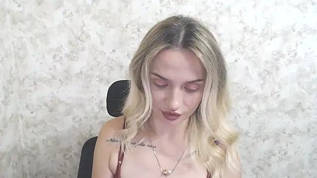 MerryRose33 webcam