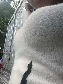 quyquy01 live cam preview