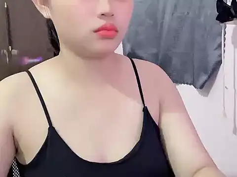 ThuPhuong888 webcam