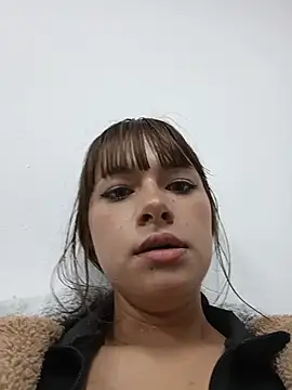 celeste-15 (F young) - Oil on my tits + Chains on my nipples