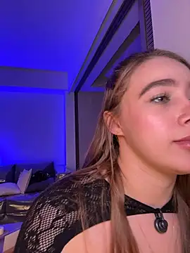 lanataylor_7 webcam