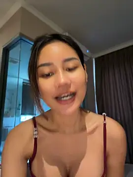 SweetThaiGirlfriend webcam