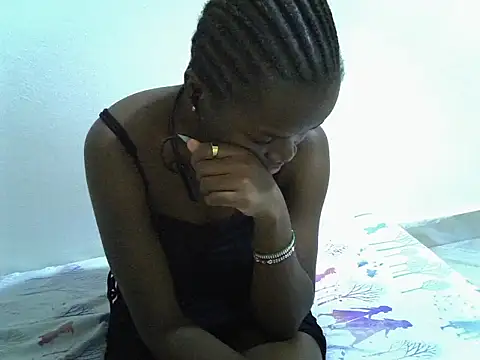 am_Millie webcam