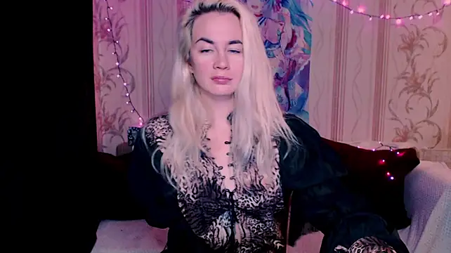 xxxcharismaaa webcam