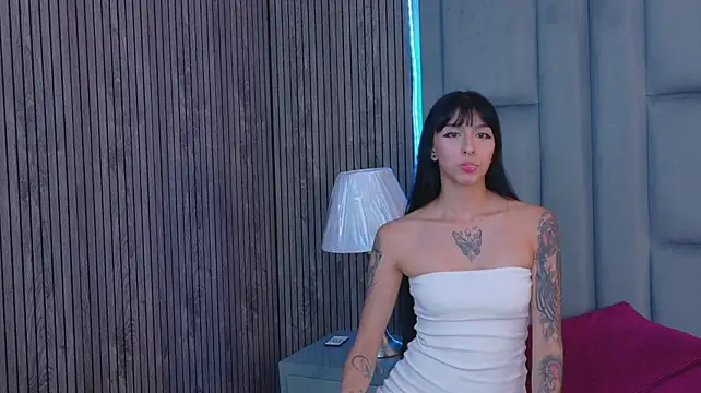 LaylaaDoll live cam preview
