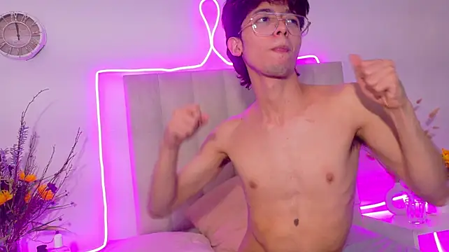 Twink_Sebas7
