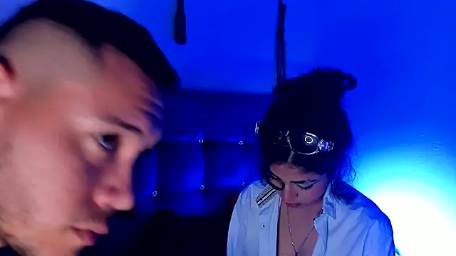 Aronandmoli69