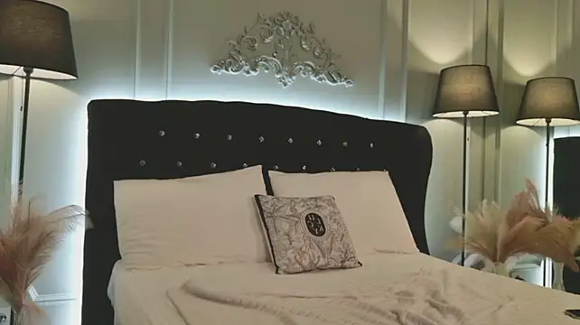Mili_Joy live