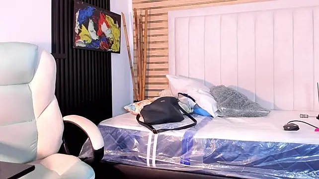dalila_hotx1