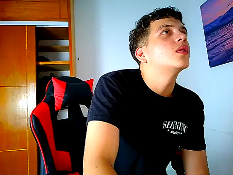 Twink_Angel_