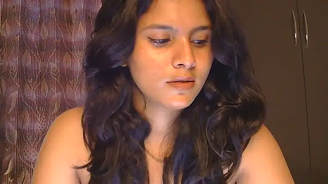 naira_fit (F young) - ak din ma hone vale goal show full body