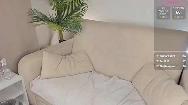 emy__angel webcam