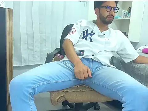 thomass1018 webcam