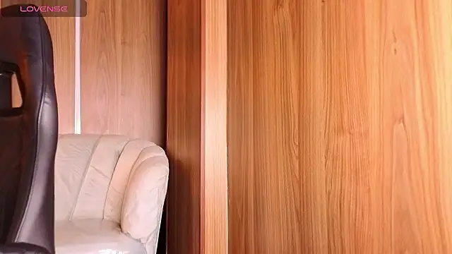 Alina_b_ webcam