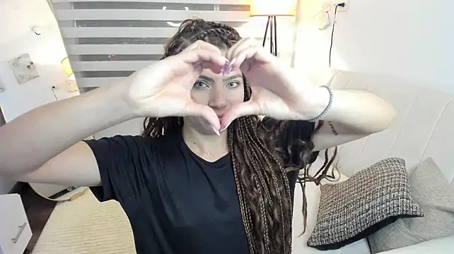 Ori_valentina webcam
