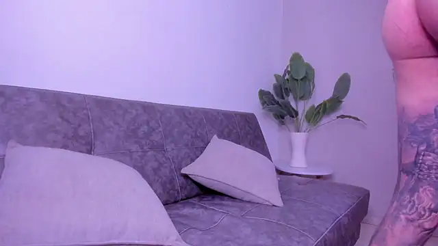 Alessrose live sex cam
