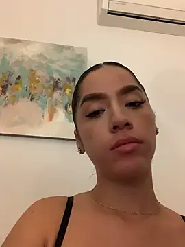 SophieVibes_ webcam