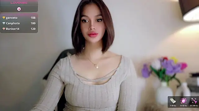 Anna_HollyDoll
