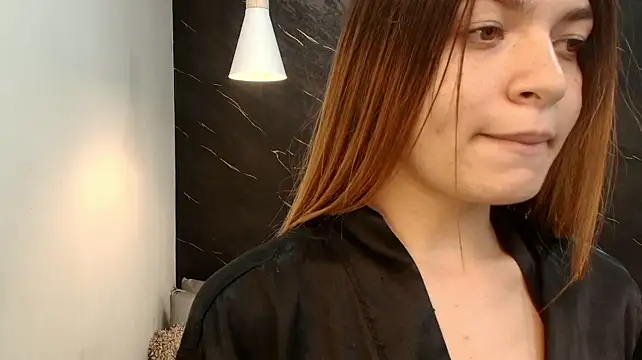kissme_luna webcam
