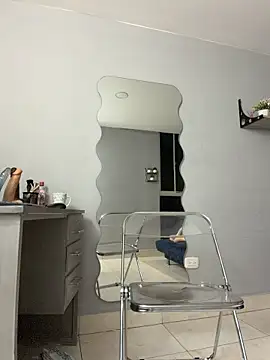 Yelena03 webcam