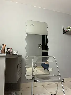 Yelena03 webcam