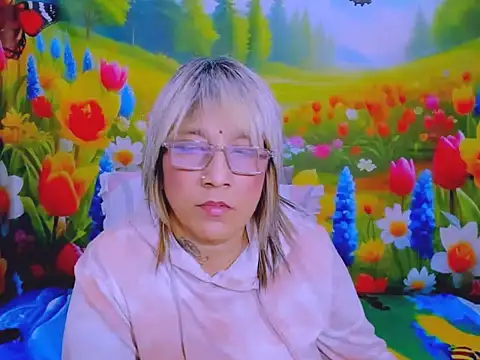 indianroxy webcam