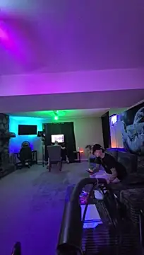 chronic_vibez webcam