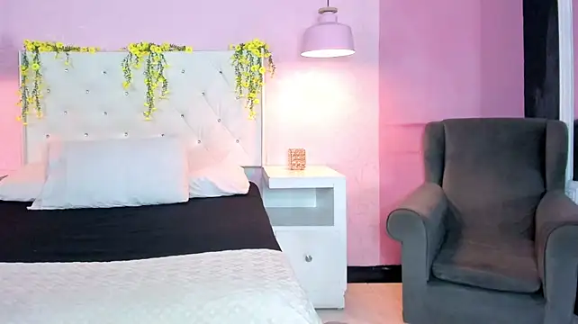 ScarlettBlaair webcam