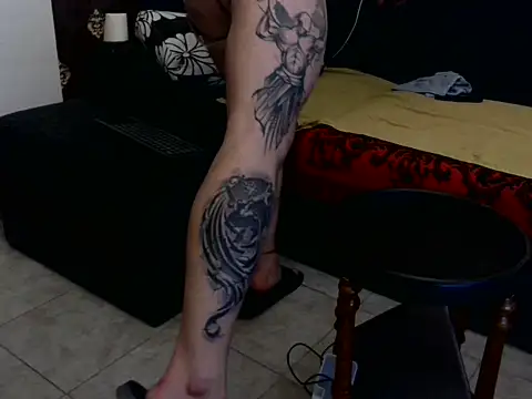 IncredibleGlaze78 webcam