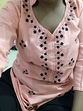Your_Alinaa webcam