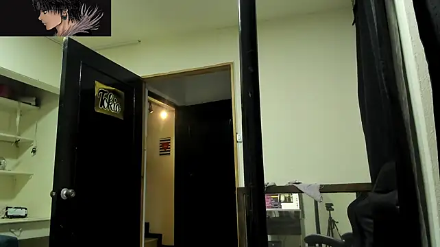 la_bommbastic webcam