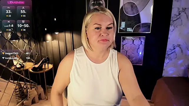 YolandaKiss 🤛 free naked webcam