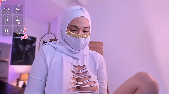 zuri_zayn
