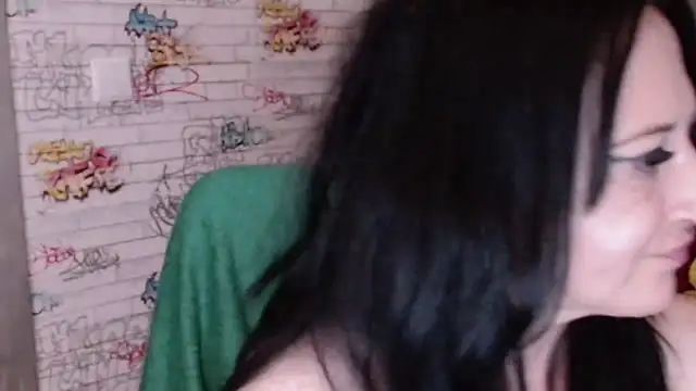 DebraMilf