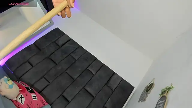 amshel_thompson webcam