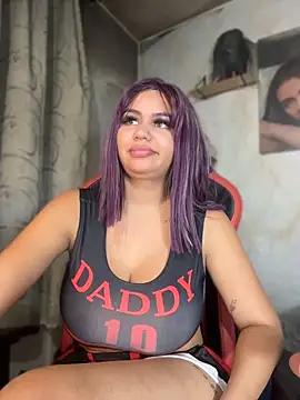 innocenttemplegirl webcam