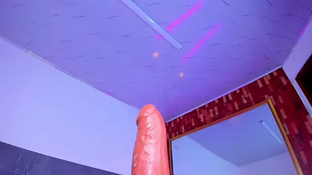 Lila-pinkky webcam