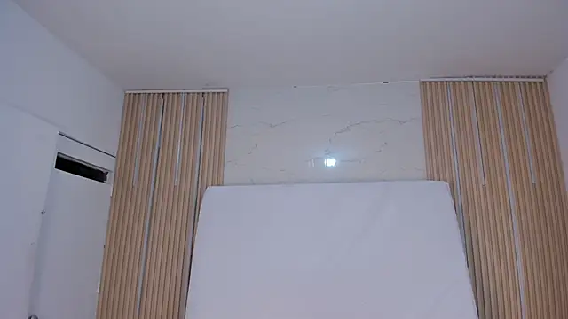 Gigithegoat webcam