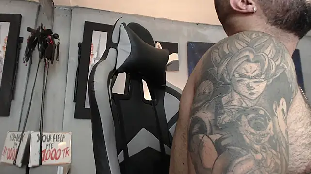 bardock_1 live cam on StripChat